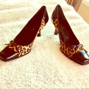 ❗️3/$25 Franco  Sarto Animal Print Cap Toe Pump 8M